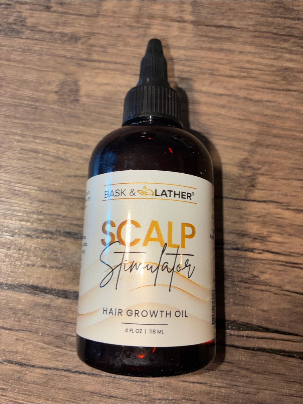 Scalp Stimulator Hair Growth Oil - Cream/Gold